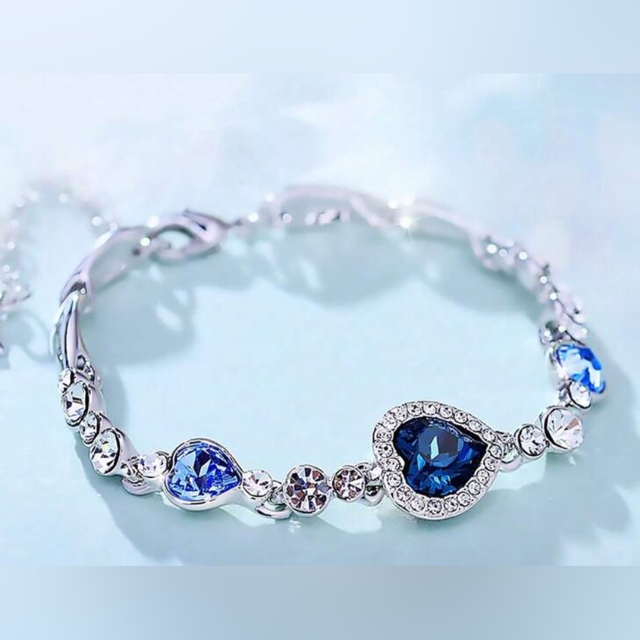 Ocean Blue Valentine Heart Crystal Rhinestone Zirconia Bracelet New W/Out Tags